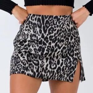 Motel rocks high waisted leopard mini skirt